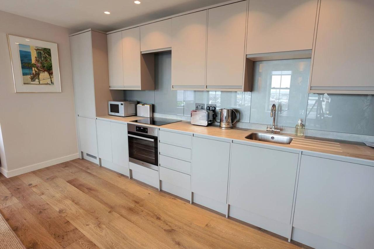 Sohot Stays The Royal Suite Harbour Views Sleeps 4 Ramsgate Exterior foto